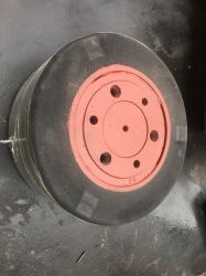 Bánh Xe Nâng Điện